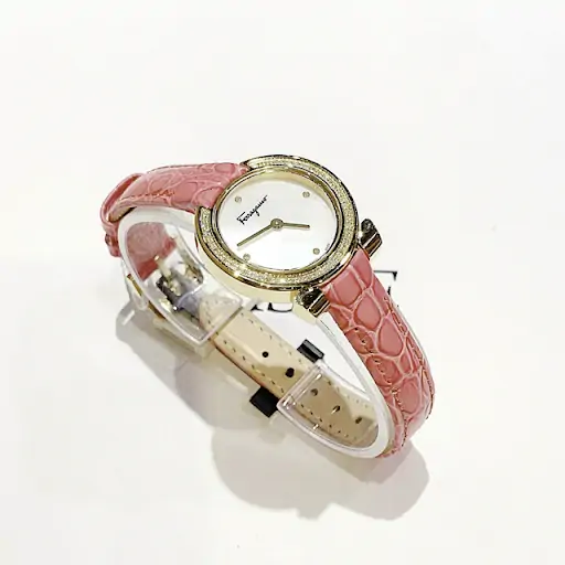 Đồng hồ Salvatore Ferragamo F80 nữ bản góc nghiêng 